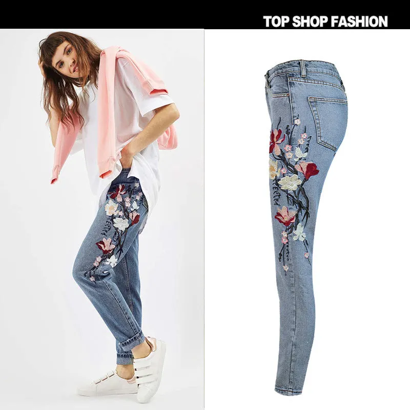 Embroidery Flowers Middle Waist Pencil 9/10 Pants