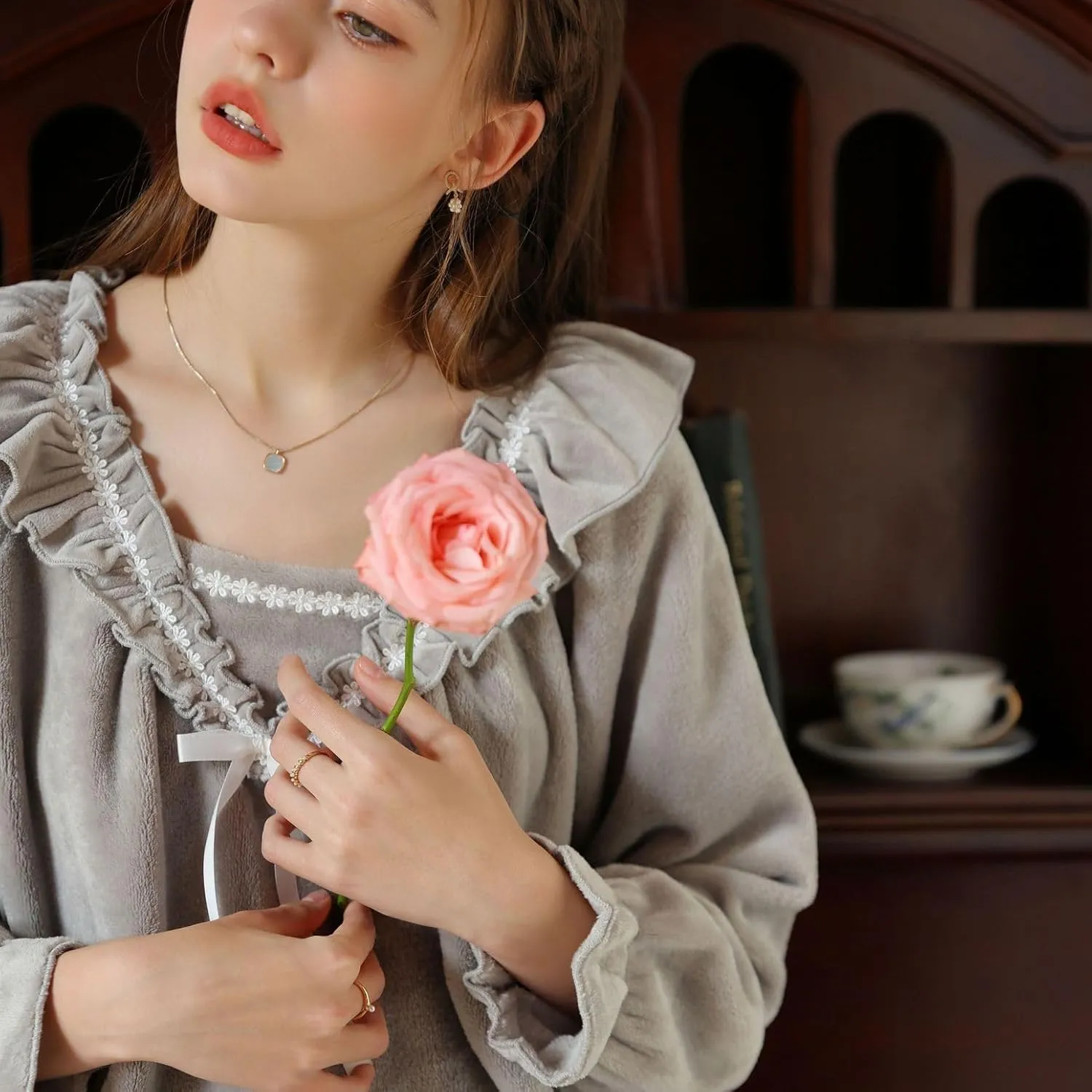 Lu's Chic Women's Fleece Pajama Set Cute Frilly Bowknot Ruffle V Neck Thick Warm Cozy Loungewear Winter Oversized Lounge Set