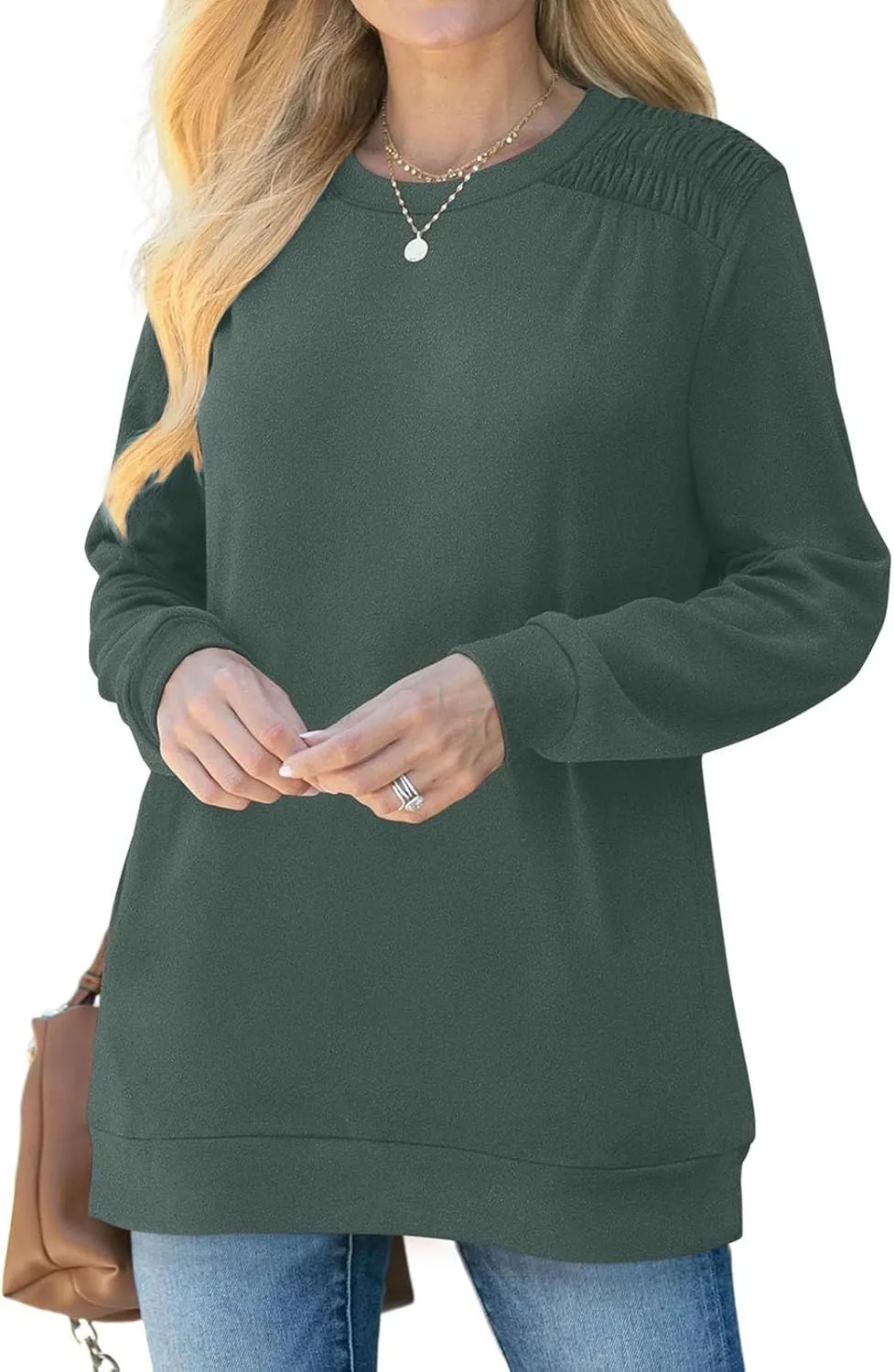 Womens Oversized Crewneck Sweatshirt Pleated Long Sleeve Tunic Tops Loose Fit Pullover Top Fall Clothes with Pockets