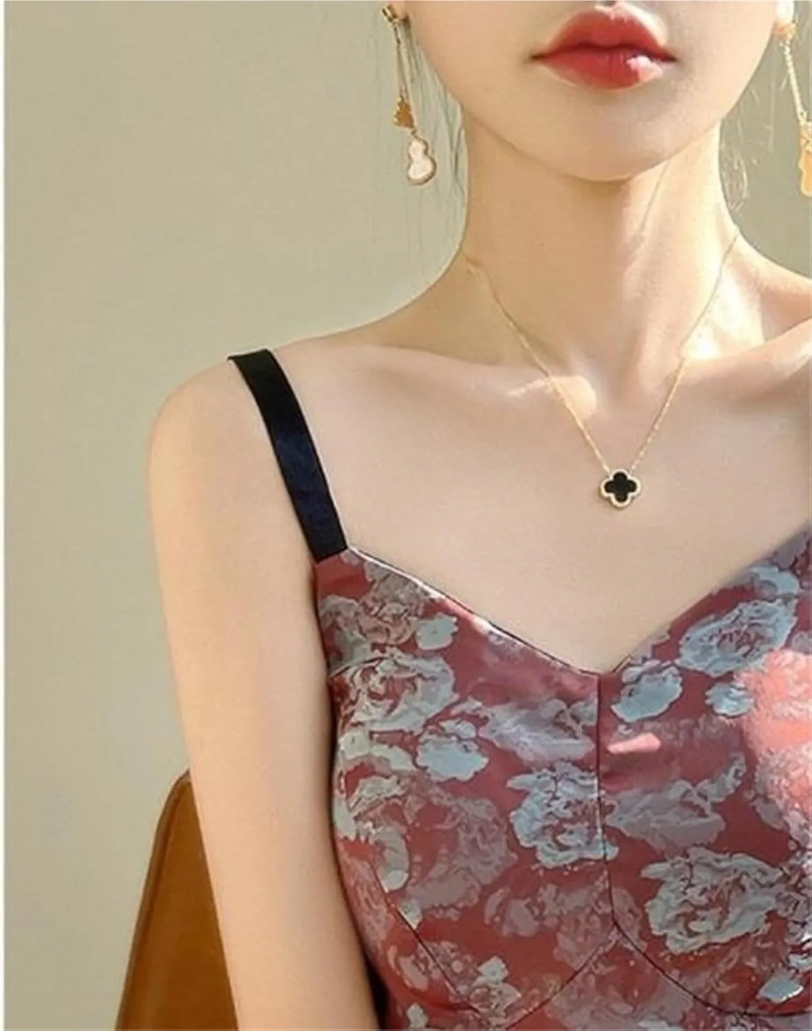 Women's Satin Textured Camisole Acetate Built-in Bra 3D Floral Irregular Cut Workwear Top