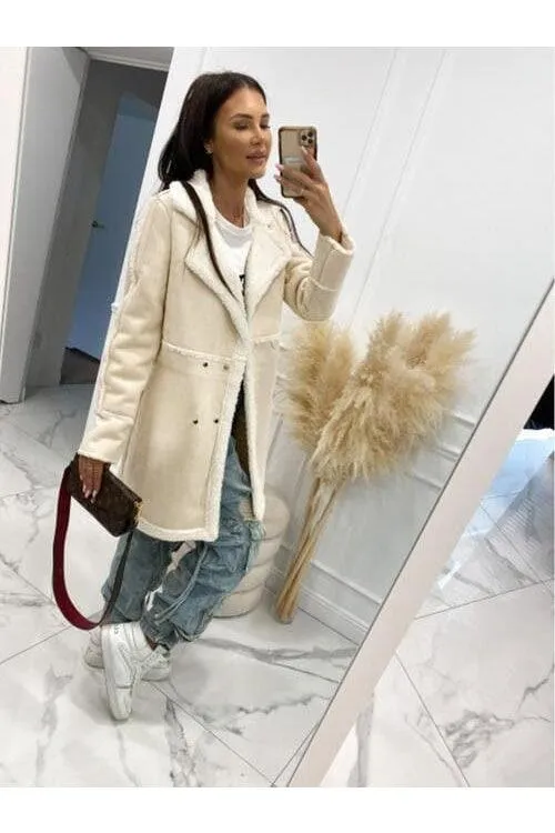 Wynne Lapel Collar Exposed Seam Buttoned Coat