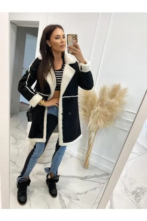 Wynne Lapel Collar Exposed Seam Buttoned Coat