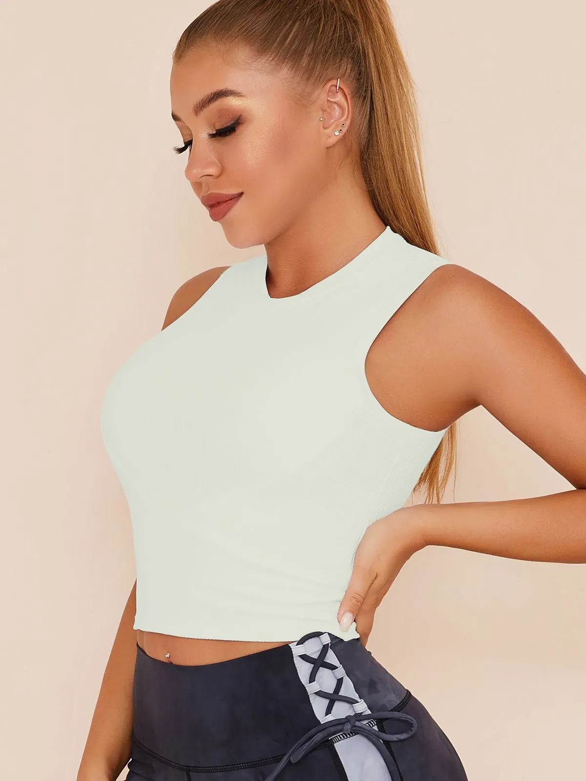 ZASUWA Female Ribbed Solid Color Tanks